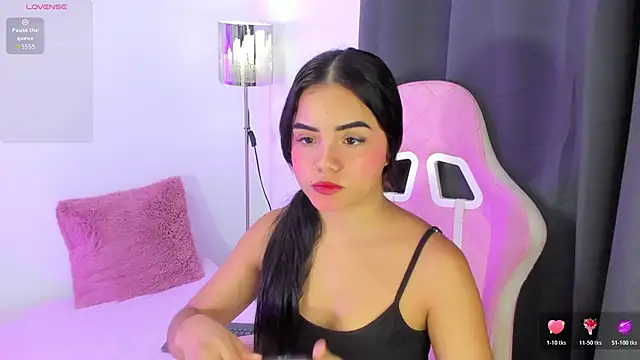 Snapshot of Valeri_13 chatting on 18, 2, 2026 Valeri 13 online show from 18, 2, 2026