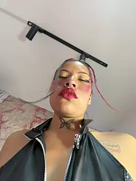 Georgina Astor online show from 18, 3, 2026