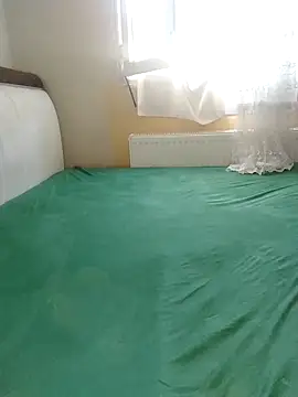 gamzeyak online show from 10, 10, 2025