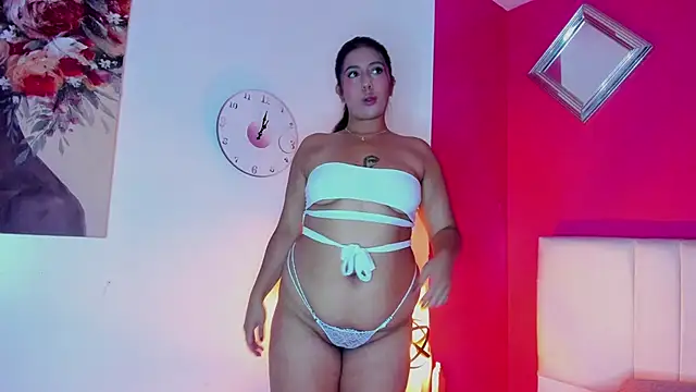 Snapshot of Miia_colliins chatting on 12, 11, 2025 Miia colliins online show from 12, 11, 2025