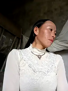 tcm-cute online show from 9, 10, 2025