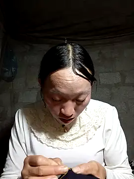 tcm-cute online show from 12, 10, 2025