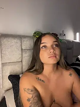 Snapshot of AnnyLopezzz_ chatting on 20, 6, 2026 AnnyLopezzz online show from 20, 6, 2026