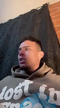 Mrjustin sebas online show from 4, 3, 2026