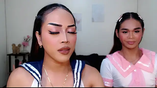 Lessandra Lust online show from 18, 9, 2025