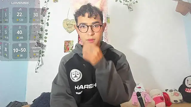 Snapshot of cute_sammy_1 chatting on 18, 11, 2025 cute sammy 1 online show from 18, 11, 2025