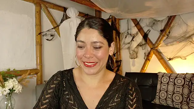 sofiia diaz0805 online show from 29, 10, 2025