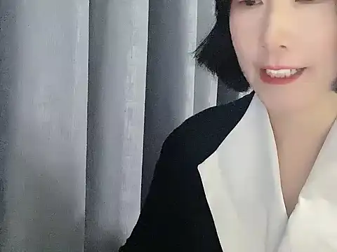 Snapshot of sun1314156 chatting on 27, 10, 2025 sun1314156 online show from 27, 10, 2025