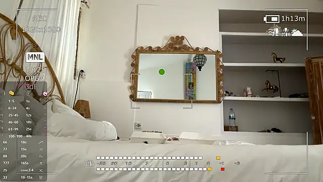 LezlieGreet online show from 23, 11, 2025