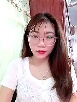 MyMy08 online show from 15, 12, 2025