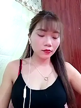 MyMy08 online show from 17, 12, 2025