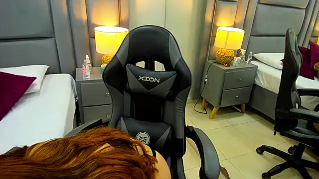 EimmyJones online show from 19, 9, 2025