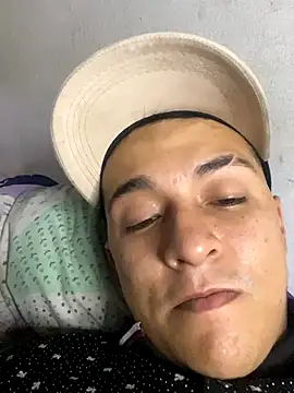 Snapshot of Jrivera22 chatting on 25, 11, 2025 Jrivera22 online show from 25, 11, 2025