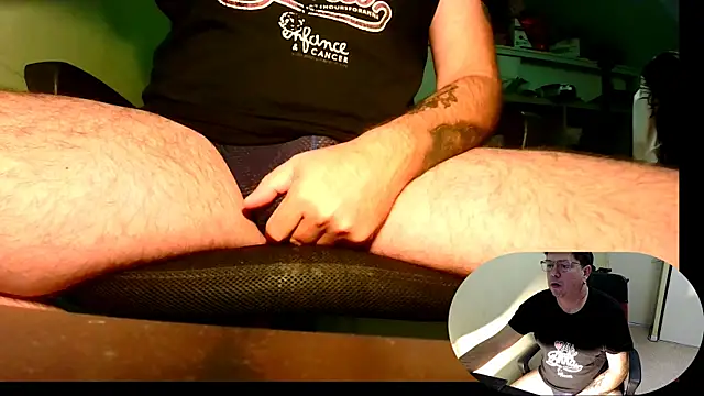 blueandwhite1 online show from 19, 11, 2025