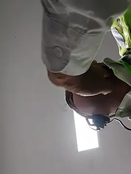 danigarci2307 online show from 7, 2, 2026