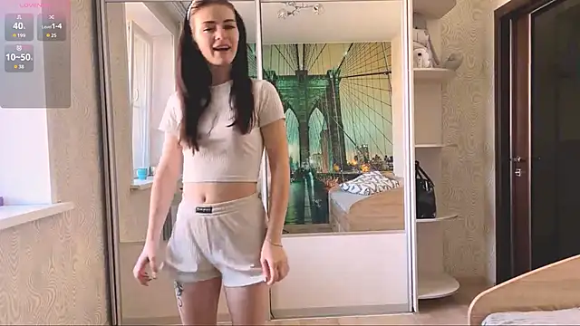 TianaWidell online show from 31, 10, 2025