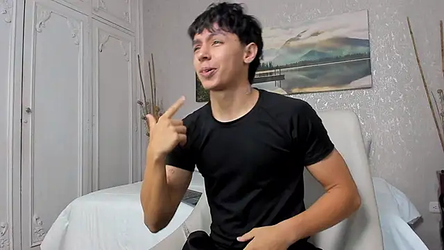 Snapshot of Tyler_durten chatting on 30, 9, 2025 Tyler durten online show from 30, 9, 2025