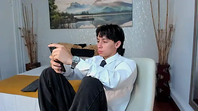 Snapshot of Tyler_durten chatting on 24, 10, 2025 Tyler durten online show from 24, 10, 2025