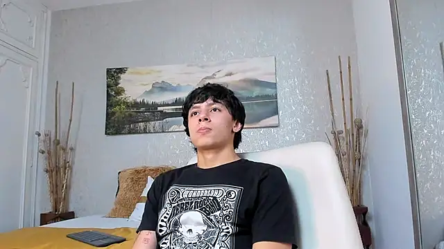 Snapshot of Tyler_durten chatting on 15, 11, 2025 Tyler durten online show from 15, 11, 2025