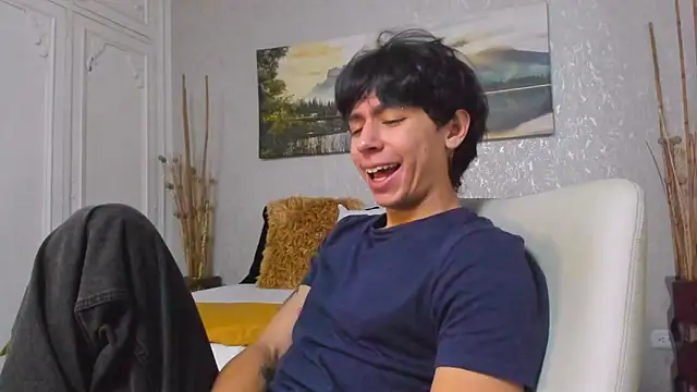 Snapshot of Tyler_durten chatting on 28, 11, 2025 Tyler durten online show from 28, 11, 2025