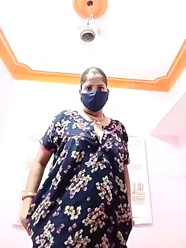Snapshot of Sexi_savitri chatting on 29, 9, 2025 Sexi savitri online show from 29, 9, 2025