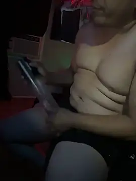 Snapshot of B3toBaby chatting on 23, 9, 2025 B3toBaby online show from 23, 9, 2025