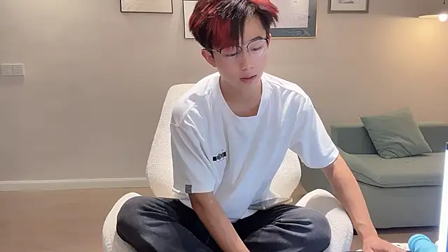 STxuguanhan online show from 9, 10, 2025