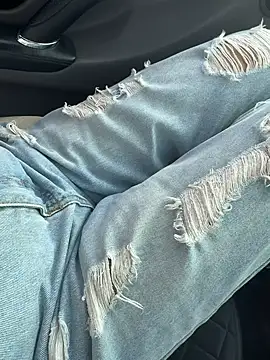 Snapshot of TWOLOVEsX chatting on 6, 4, 2026 TWOLOVEsX online show from 6, 4, 2026