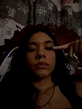 Snapshot of emmii_cute chatting on 25, 9, 2025 emmii cute online show from 25, 9, 2025