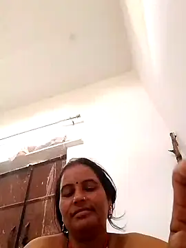 Snapshot of Suhani_hot12 chatting on 4, 10, 2025 Suhani hot12 online show from 4, 10, 2025