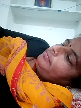 Snapshot of Suhani_hot12 chatting on 17, 11, 2025 Suhani hot12 online show from 17, 11, 2025