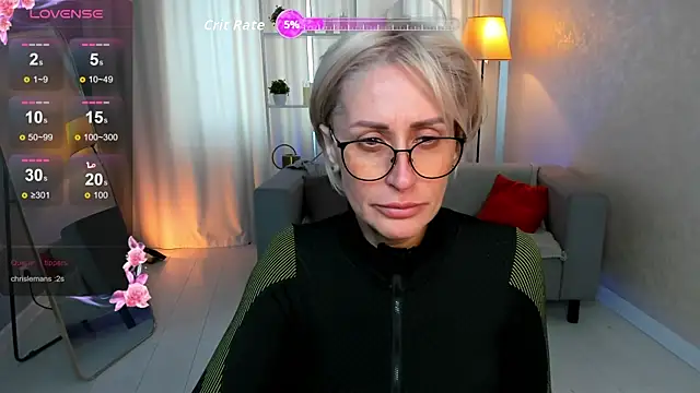 Snapshot of PamellaMurphy chatting on 23, 9, 2025 PamellaMurphy online show from 23, 9, 2025
