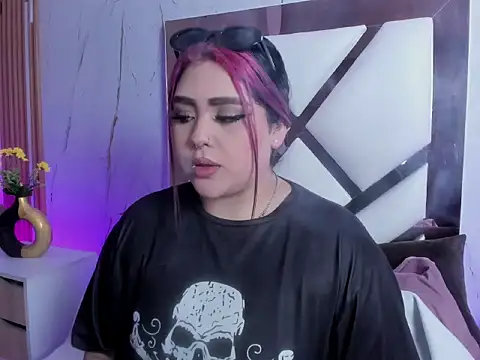 im bunny   online show from 11, 2, 2026