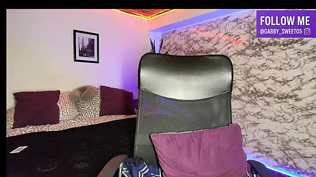Gabbysweet0 online show from 22, 11, 2025