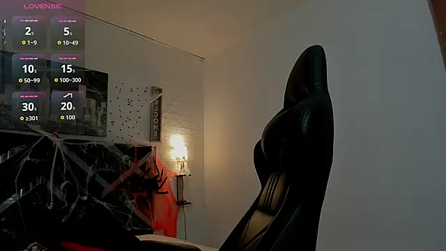 iamCharlotte19 online show from 24, 10, 2025