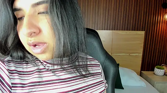 Snapshot of alice_coopperx chatting on 20, 10, 2025 alice coopperx online show from 20, 10, 2025