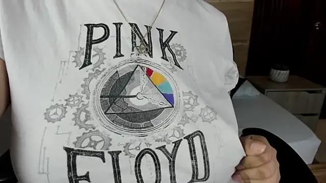 Snapshot of alice_coopperx chatting on 18, 11, 2025 alice coopperx online show from 18, 11, 2025