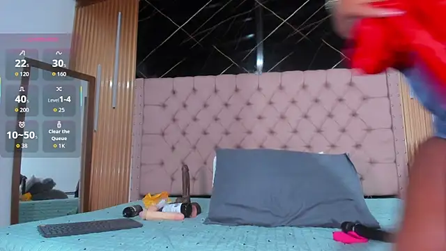 Emily Brown18 online show from 18, 10, 2025