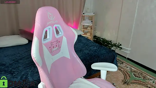 Sheila Rich online show from 2, 12, 2025