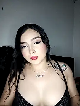 Snapshot of Emily_Reyna chatting on 13, 9, 2025 Emily Reyna online show from 13, 9, 2025