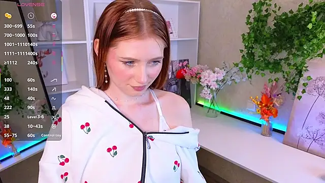 KathrinTith online show from 3, 12, 2025