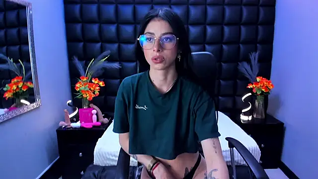 Dulce Miaa  online show from 16, 6, 2026