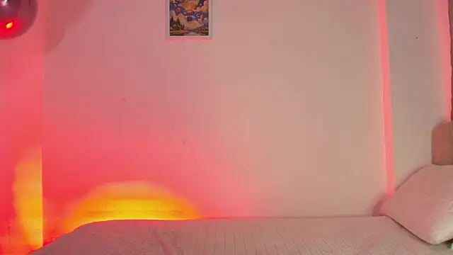 Snapshot of BrunnetAri_ chatting on 1, 8, 2026 BrunnetAri online show from 1, 8, 2026