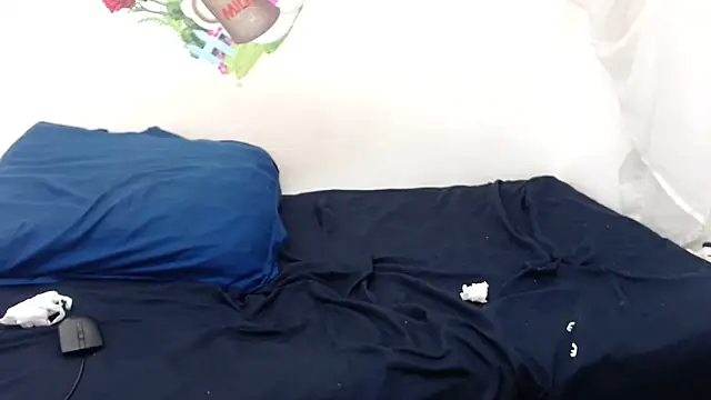 XSexySnow30XX online show from 17, 10, 2025