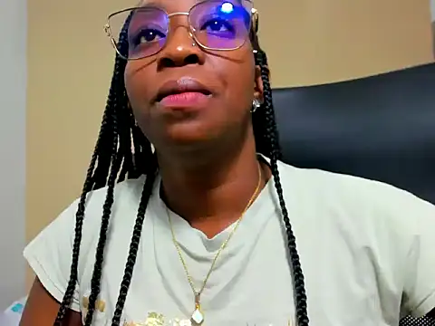 Snapshot of AndreaRossii1 chatting on 20, 9, 2025 AndreaRossii1 online show from 20, 9, 2025