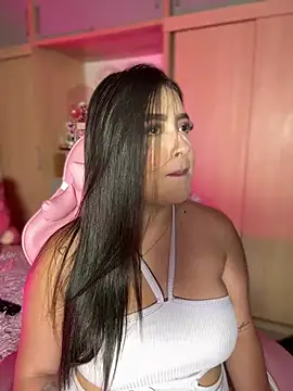 Emiily Moore1 online show from 17, 3, 2026