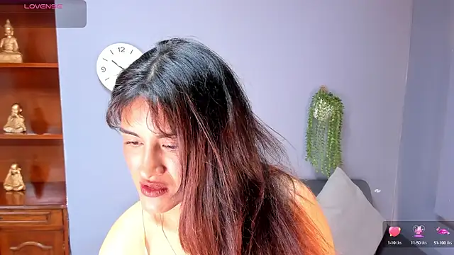 MeridaFox  online show from 11, 10, 2025