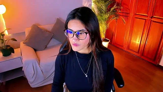 MeridaFox  online show from 18, 11, 2025