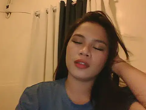 Snapshot of Zachariah_05 chatting on 28, 6, 2026 Zachariah 05 online show from 28, 6, 2026