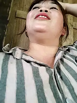 Lyly nuce online show from 5, 11, 2025